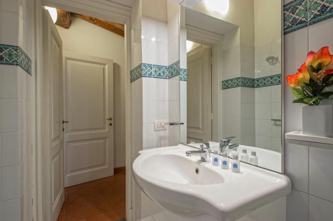 Palazzo Terme By Halldis Firenze Esterno foto