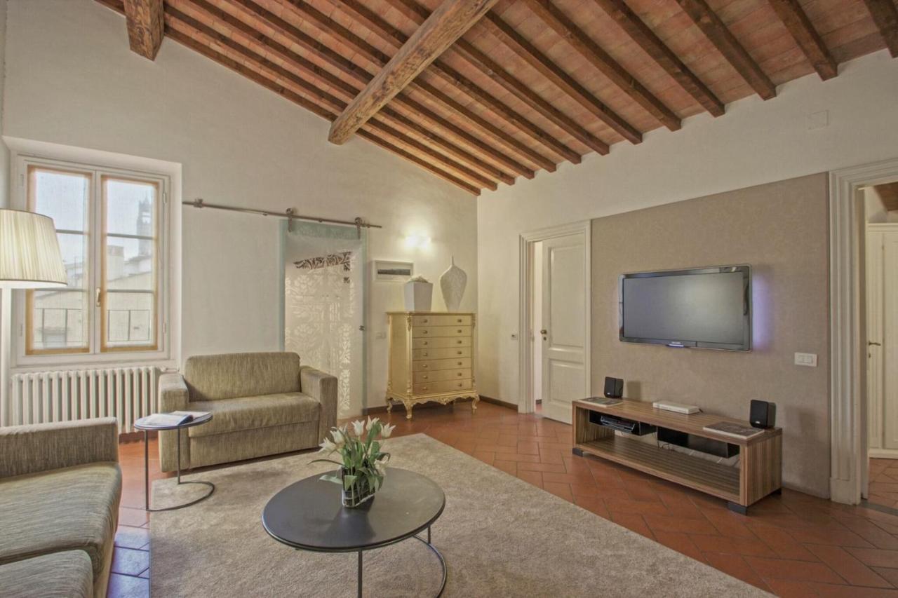 Palazzo Terme By Halldis Firenze Esterno foto
